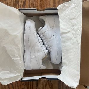 Nike Air Force 1s (AF1) Sage Low // Size 7 // NEW